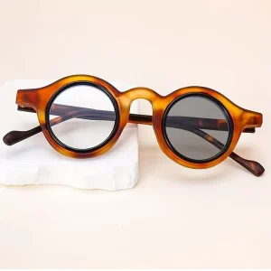 2513 Smart Color-Changing AC Full-Rim Photochromic Glasses with Gray Lenses