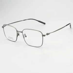 7002 Men’s Retro Full-Rim Pure Titanium Optical Eyeglass Frames Factory Direct