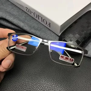 Anti-Glare Metal-Frame Reading Glasses with Radiation Protection for Older Men and Smartphone Reading