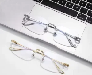 Automatic Zoom Reading Glasses for Middle Aged and Elderly with High Definition Anti Blue Light Polarized Lenses