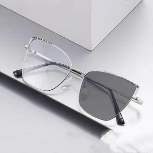 Best Quality Newest Comfortable Reading Glasses Photochromic Anti Blue Light Metal Cat Eye Frame Optical Simple Eyeglasses