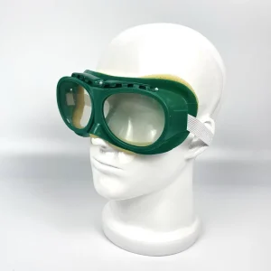 Comfortable Shock resistant Anti fog and Chemical resistant Eye protecting Closed Full screen Protective Glasses