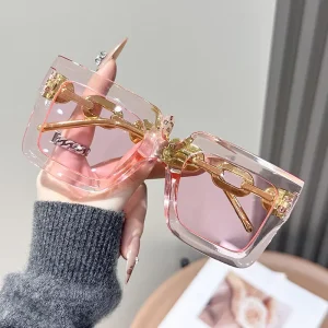 Cross border Chain Anti ultraviolet Sunglasses Fashion Square Frame Women’s High end High Quality Fashion Sunglasses