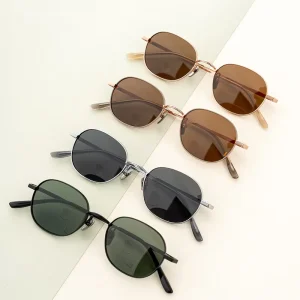 Customize Stylish Design ClassicStyle Polarized Durable Titanium Sunglasses for Senior Outdoor Use