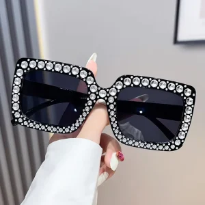 European American Fashion Women’s Sunglasses Full Rim UV400 Protection Gradient White Green Large Diamond Inlaid Personality
