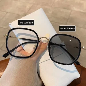 Fashion Metal square Photochromic Anti Blue Glasses Big Frame Women Sunglasses Shades