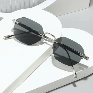 Full Frame Geometric Sunglasses for Men Women UV400 Protection Retro Metal Octagonal Shades for Outdoor Driving Travel