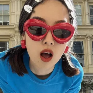 Full frame UV400 PC Cat eye Sunglasses in New Candy Color lightweight UV protective Sun Goggles for Women Stylish Sunglasses