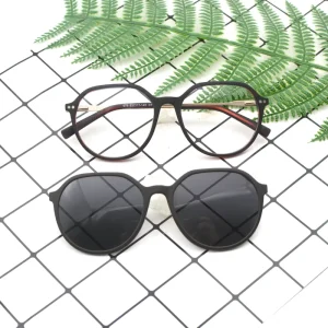 Geometric Eyeglasses for Work and Outdoor Activities