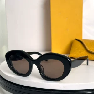 Green UV400 Lightweight Rectangle Sunglasses for Unisex