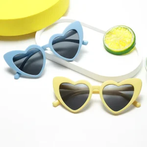Kids Heart Sunglasses UV Protection Children Sun Glasses Eyewear Graduation Photo Props for Boys and Girls