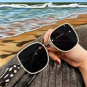 Large-Frame UV-Protective Sunglasses for Women and Men