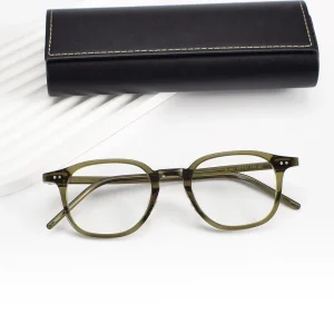M651 Women’s Korean-Style AC Full-Rim Square Frame Glasses with Integrated Nose Pads, Black