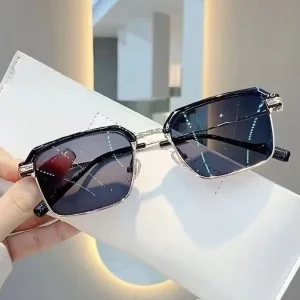 Men’s Color-Changing Square Anti-Blue-Light Anti-UV Reading Eyeglasses