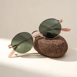 Multiple-Color Lightweight Full-Rim Polarized UV Protection Sunglasses Men Women