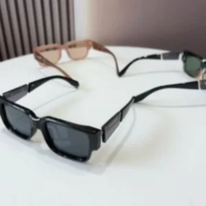New Arrival Retro Chic Square Frame Fashionable Sunglasses Gray Blue Thick Frame Shades Versatile Minimalist Personality