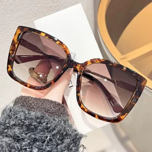 New Arrival Women Retro Fashion Optical Eyeglasses Anti Blue Light Cat Eye Retro Spectacle Glasses Frame