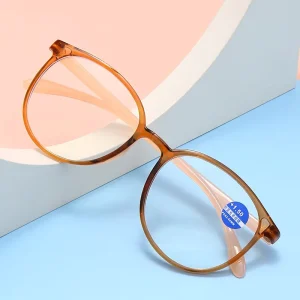 New Fashion Ultralight Blue Light Computer Reading Glasses with Large Round Frame New for Men and Women in Red or Brown