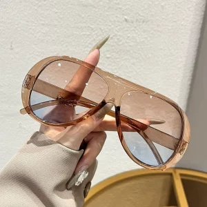 New Oversized Women Sunglasses UV400 PC Frame Custom Logo Big Frame Trendy Shades Sunglasses for Women