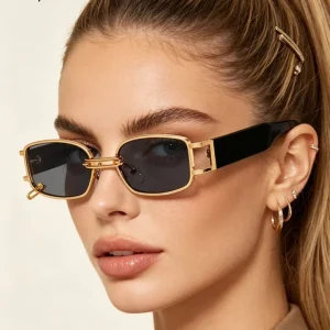 New Retro Metal Buckle Decoration Fashion Shade Street Shot Women’s Sunglasses Thick Legs Classic Trend High end Sunglasses