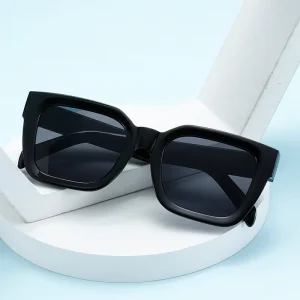 New Retro Square Frame Polarized Sunglasses UV380 Protection Women’s Stylish Sun Blocking Shades for Outdoor Sports