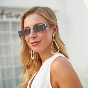 New Small Frame Ladies Sunglasses Punk Tone Ladies Fashion Glasses