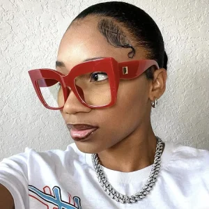 New Square Large Frame Optical Glasses Fashionable and Personalized Rivet Eyeglass Frame for Women