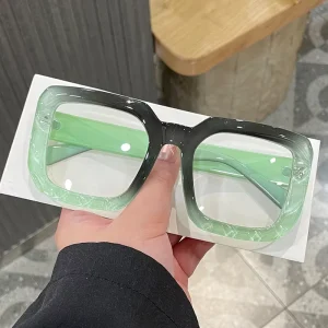 New Square Large Frame Women’s Sun Glasses Anti Blue Light Ins Style Hot Selling Jelly Color Fashion Sunshade Sunglasses