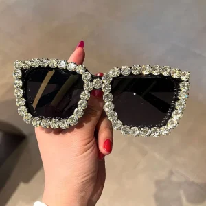 New Style Diamond Studded Sun Glasses Luxury Rhinestone Frame Special Design Sunglasses with Custom Logo
