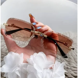 New Style Sunglasses Jagged Plain Face Frames Fashionable Leopard head Metal Sunglasses luxury Sunglasses