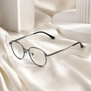 OEM IP Titanium Retro Vintage Classic Metal Eyeglasses Frames Optical Frames Spectacle Frames Men Optics Trendy Lindber Titanium