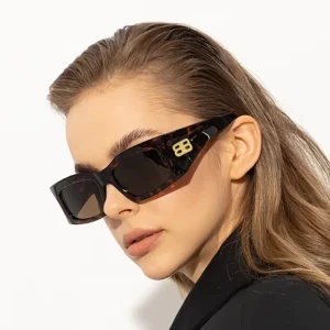 Oversized Square-Frame Women’s Sunglasses UV400
