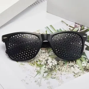 Plastic Multi-Hole Black Pinhole Glasses for Vision Training and Daily Use