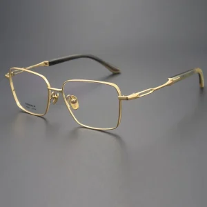 Pure Titanium Men’s Punk-Style Full-Frame Eyeglass Frame with Natural Buffalo Horn and Plastic Lenses