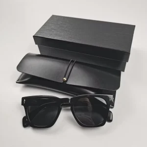 Ready Stock Case for Sunglasses Fashion Accessories Low Quantity