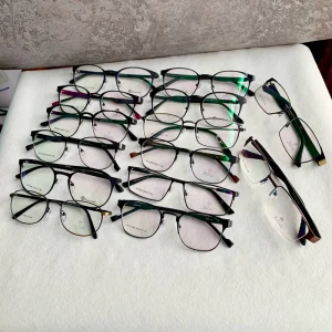 Ready Stock Fashionable Alloy Eyeglass Frames Custom Logo Printed Unisex Glasses Frames
