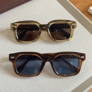 Retro Classic Sunglasses for Women Stylish Sunshade Customizable Logo High Grade Resin Lenses Square Frame Sunglasses for Men