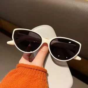 ShanHai High quality cat eye European and American sunglasses retro black polarized sunglasses sun shading and UV protection