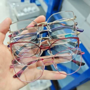 Stock Clearance Metal Optical Frames Mixed Trendy Durable Lightweight Unisex Stylish Daily Wear Eyeglasses Frame Eyewear Optical
