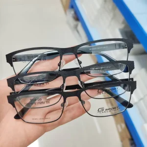 Trendy Fashion Metal Optical Frames High Quality Fashion Eyeglasses Frames Mixed Stock Clearance Durable Light Weight for Women