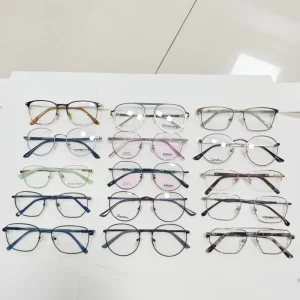 Trendy Metal Optical Frames Stock Clearance Mixed Durable Lightweight Unisex Stylish Daily Wear Eyeglasses Frame Eyewear