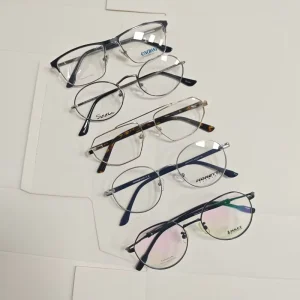 Trendy Metal Optical Frames Stock Clearance Mixed Durable Lightweight Unisex Stylish Daily Wear Eyeglasses Frame Eyewear