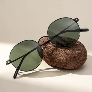 Unisex Daily Wear Half Titanium Sunglasses High Quality Classic Design Stylish Casual Look Polarized Lenses for Adults