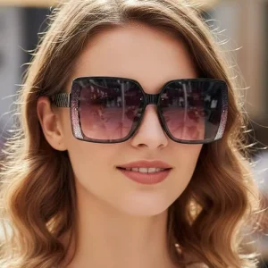 Women’s oversized square-frame gradient sunglasses
